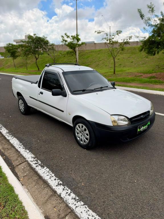 FORD Courier - Foto