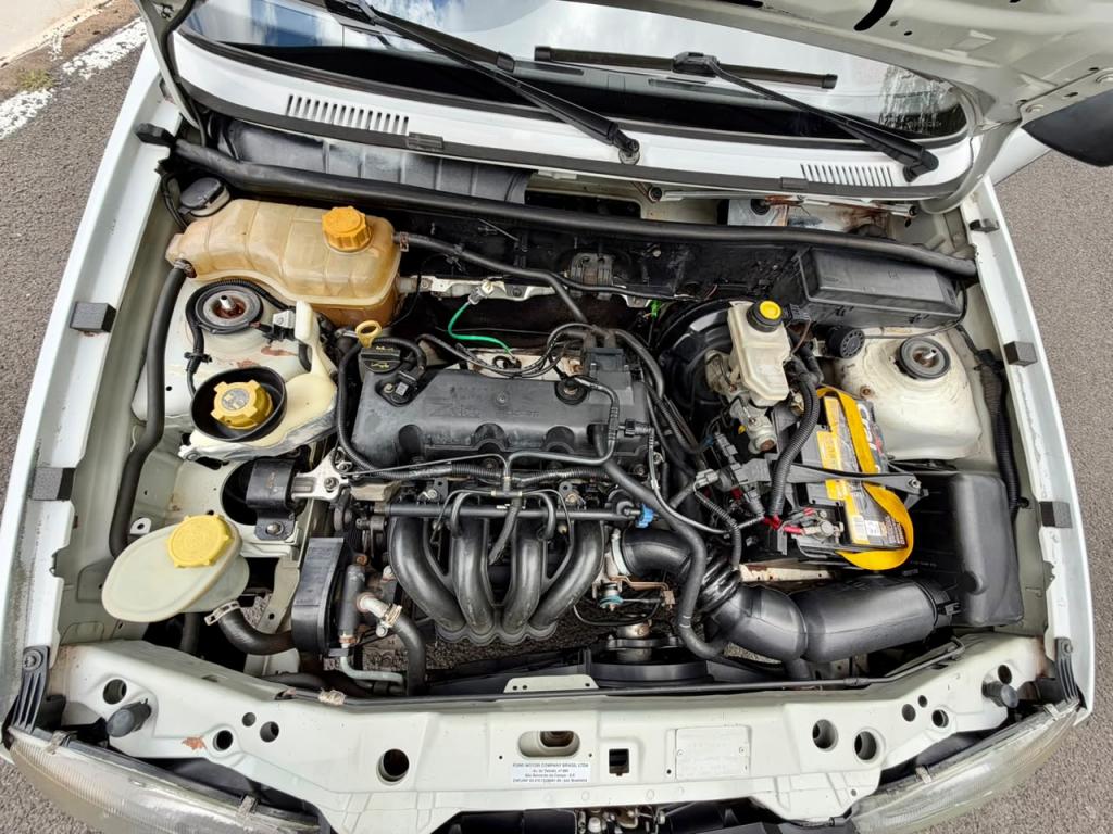 FORD Courier - Foto