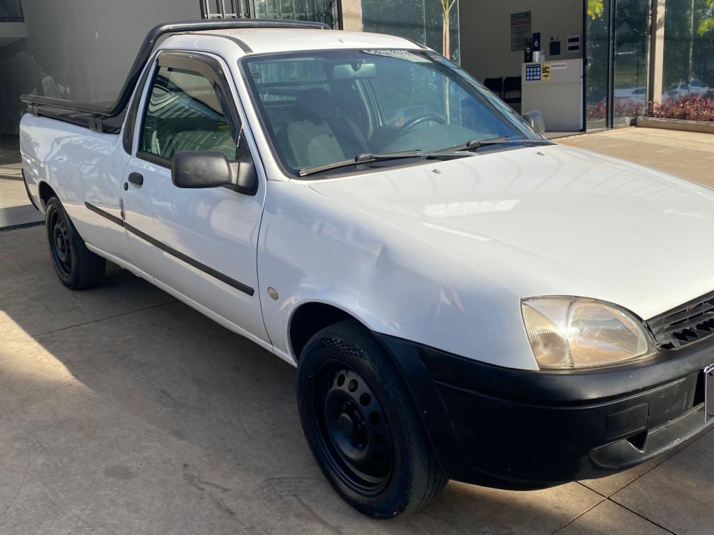 FORD Courier