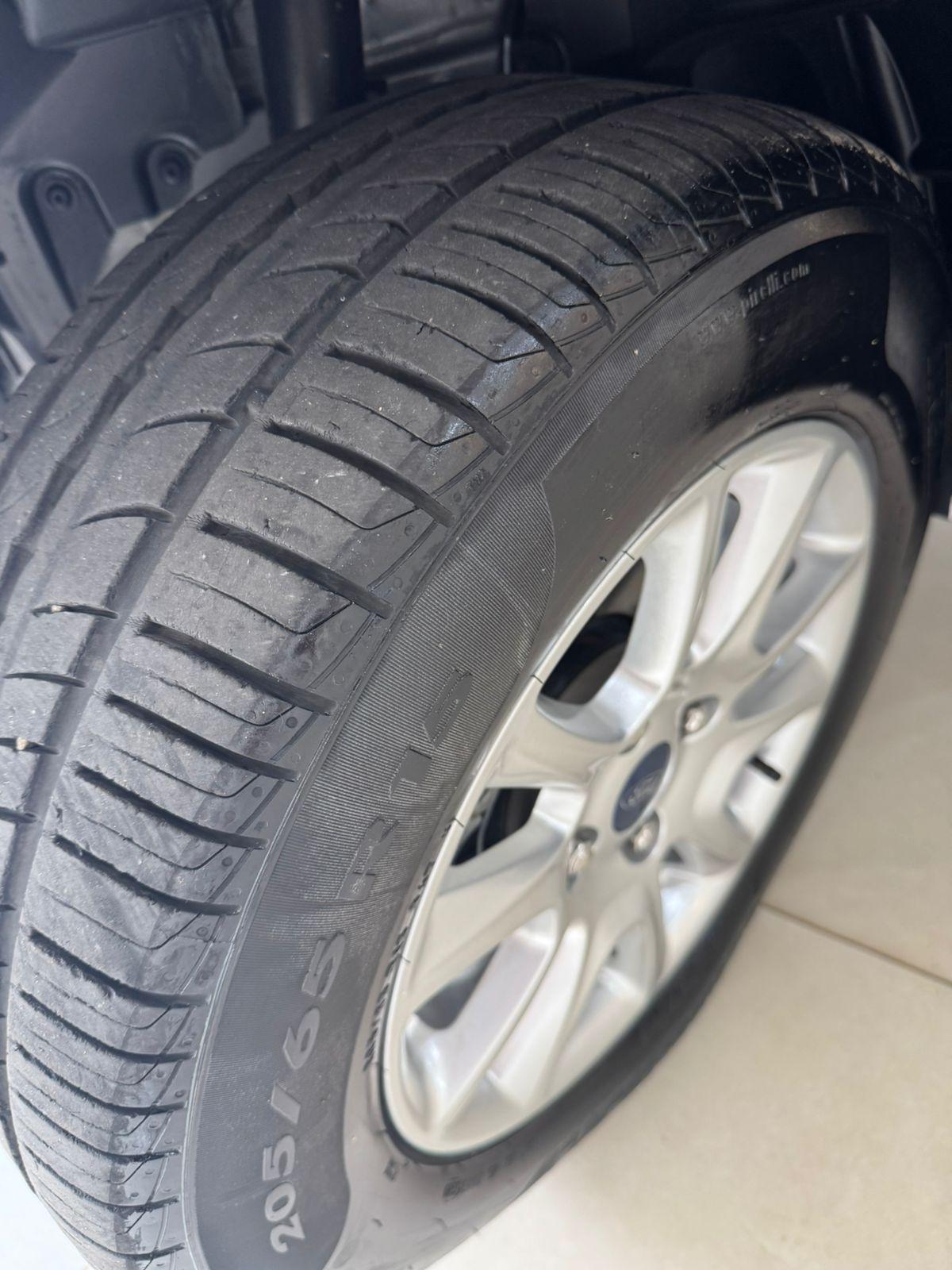 FORD Ecosport - Foto