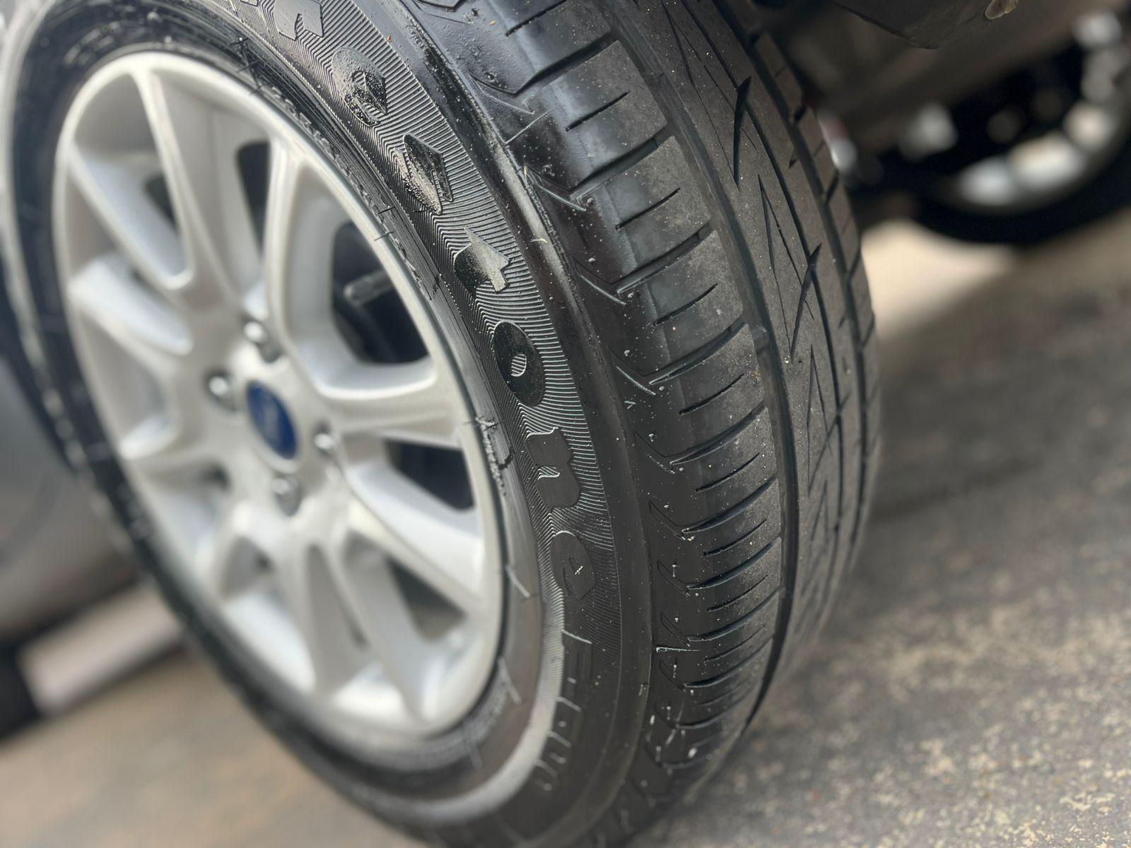 FORD Ecosport - Foto