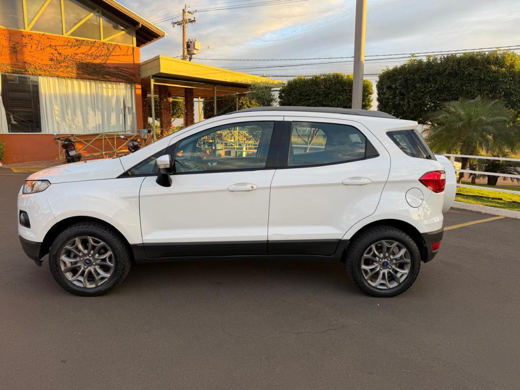 FORD Ecosport - Foto