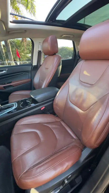 FORD Edge - Foto