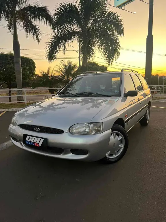 FORD Escort - Foto