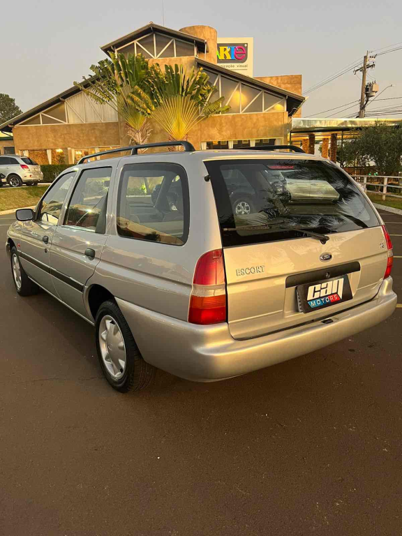 FORD Escort - Foto
