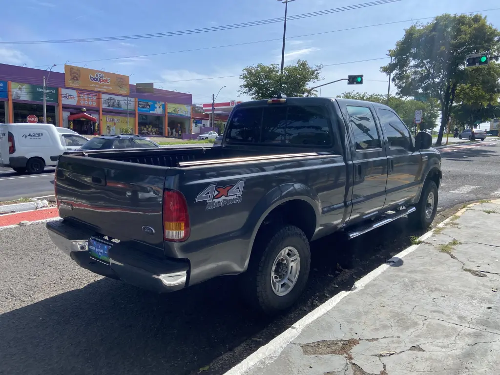FORD F-250 - Foto