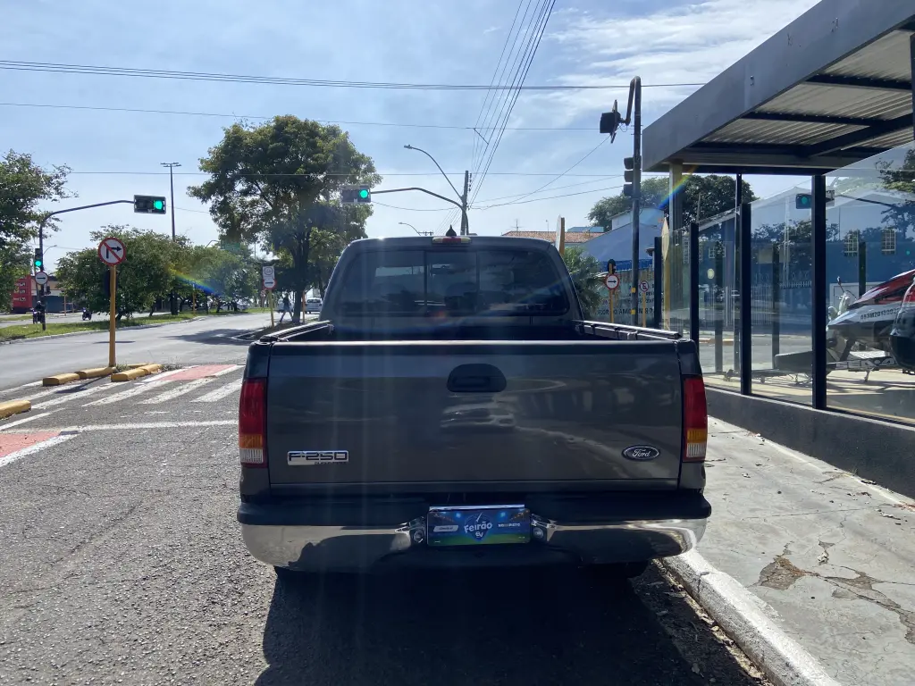 FORD F-250 - Foto