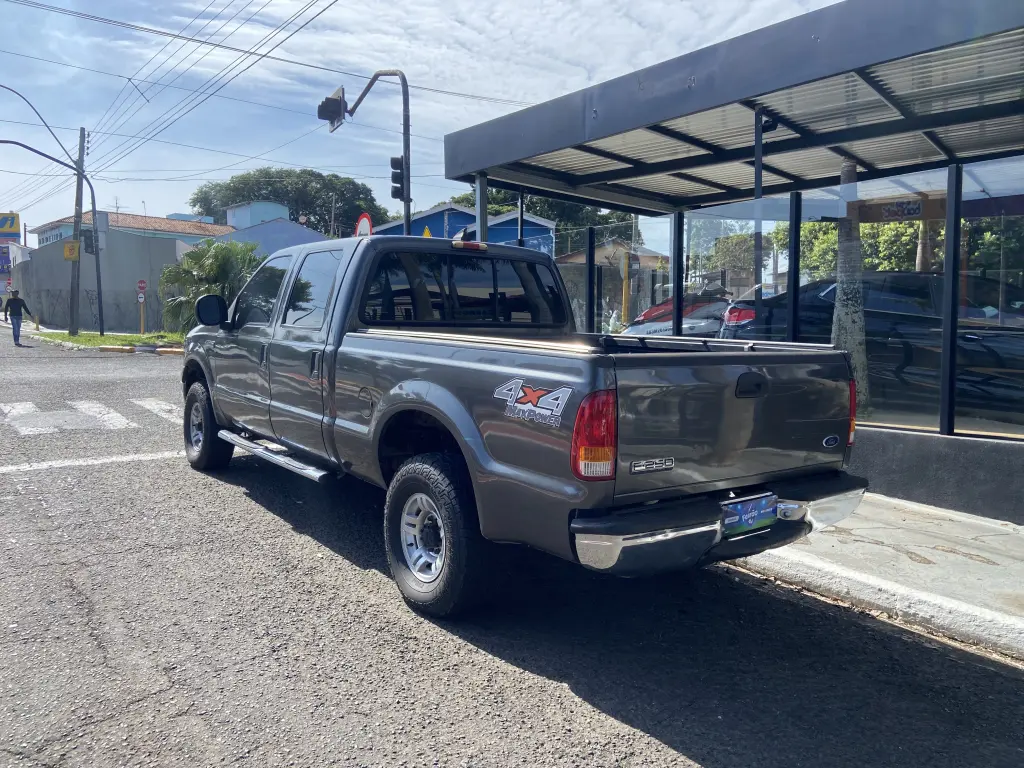 FORD F-250 - Foto
