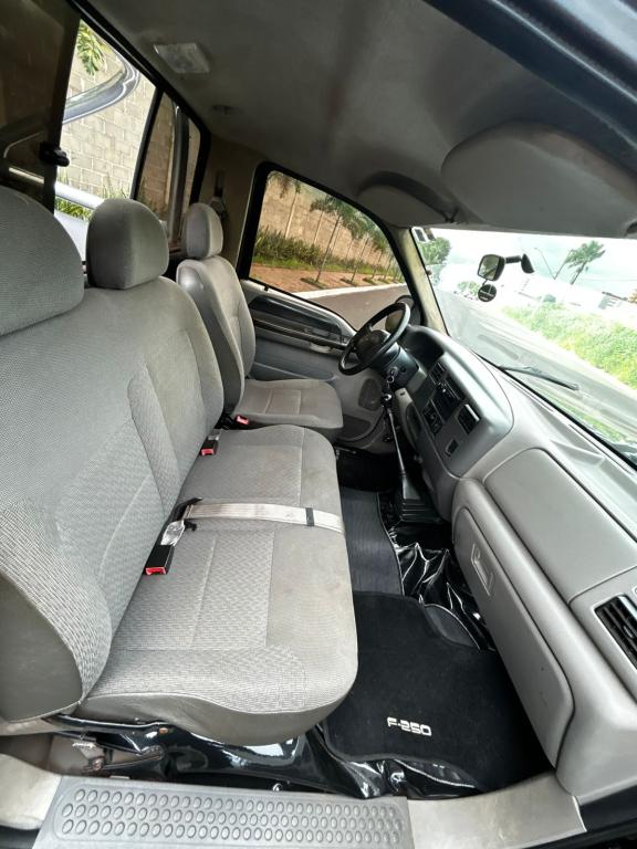 FORD F-250 - Foto