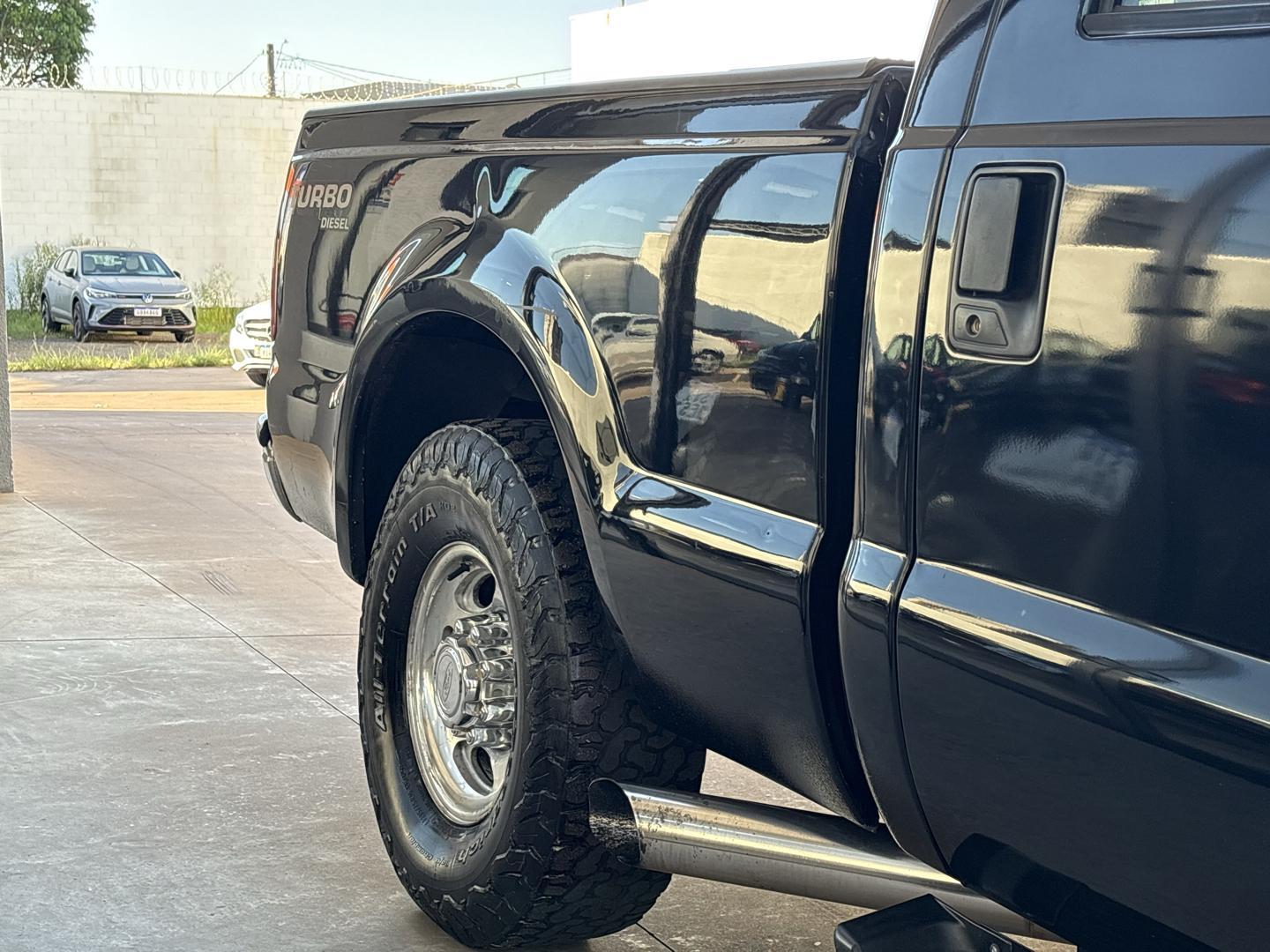 FORD F-250 - Foto