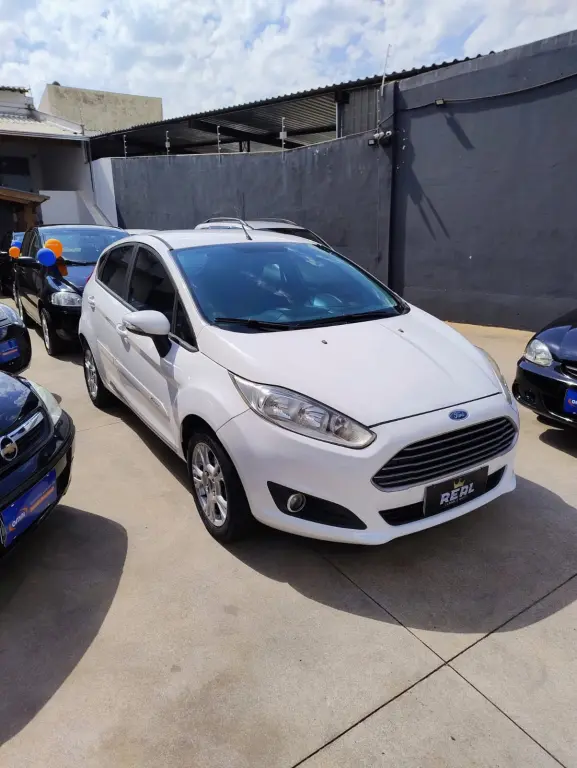 FORD Fiesta Hatch - Miniatura