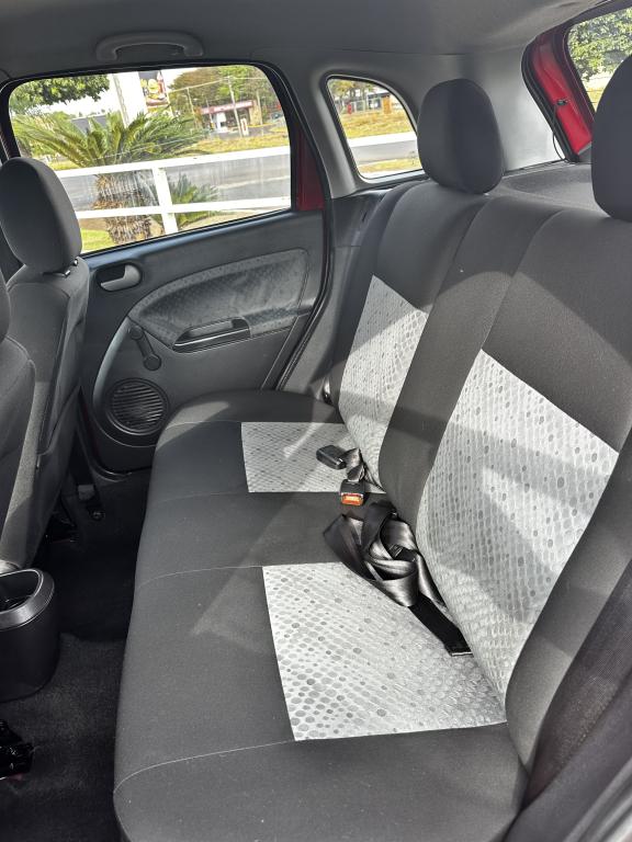 FORD Fiesta Hatch - Foto