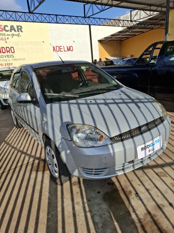 FORD Fiesta Hatch - Foto