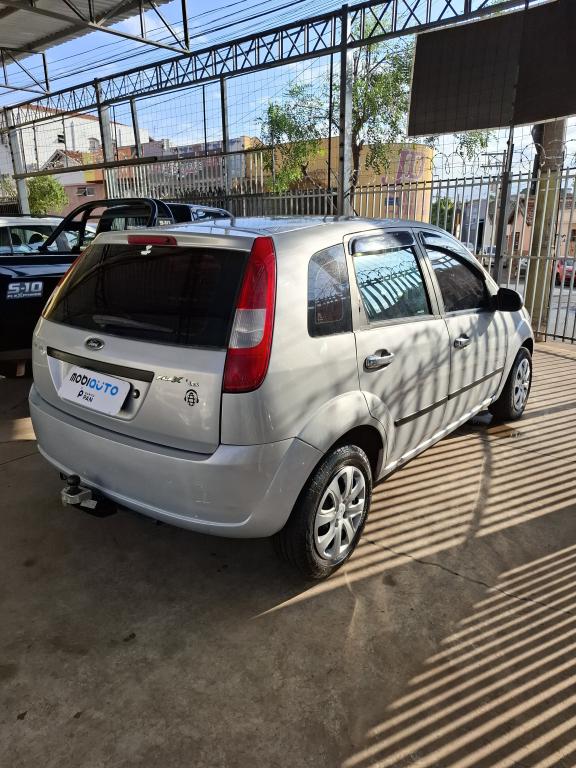 FORD Fiesta Hatch - Foto