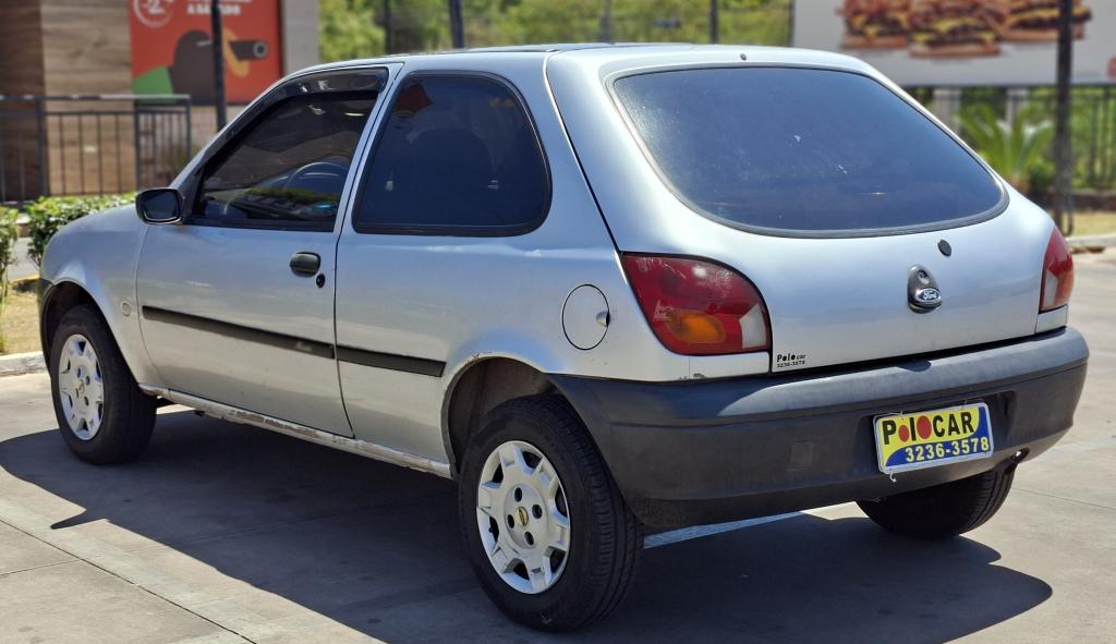 FORD Fiesta Hatch - Foto