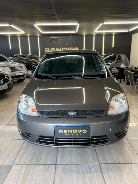 FORD Fiesta Hatch - Foto