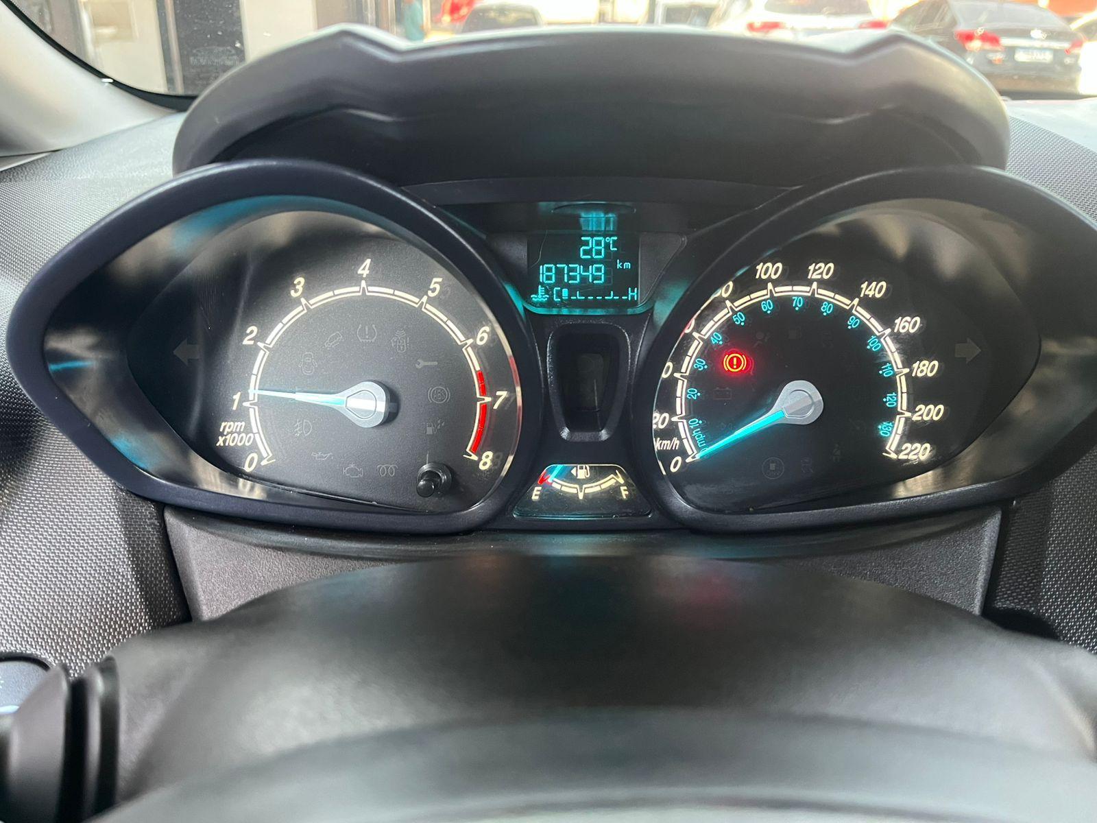 FORD Fiesta Hatch - Foto