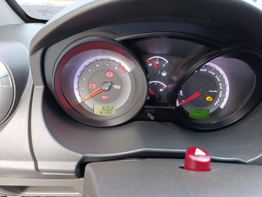 FORD Fiesta Hatch - Foto