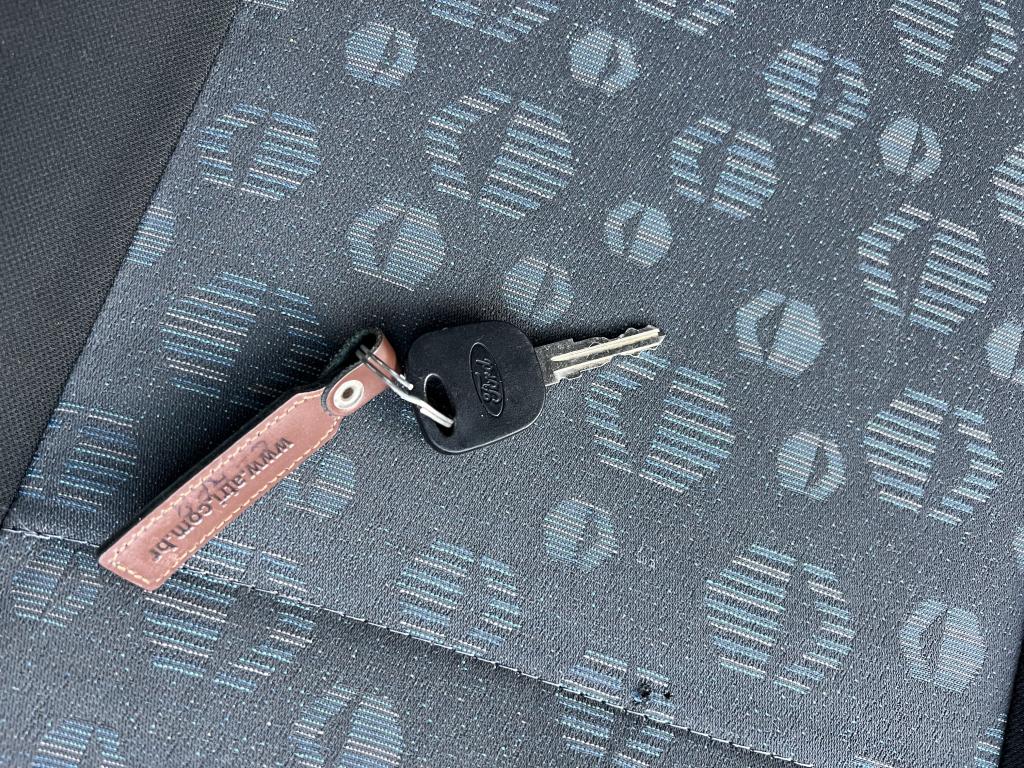 FORD Fiesta Hatch - Foto