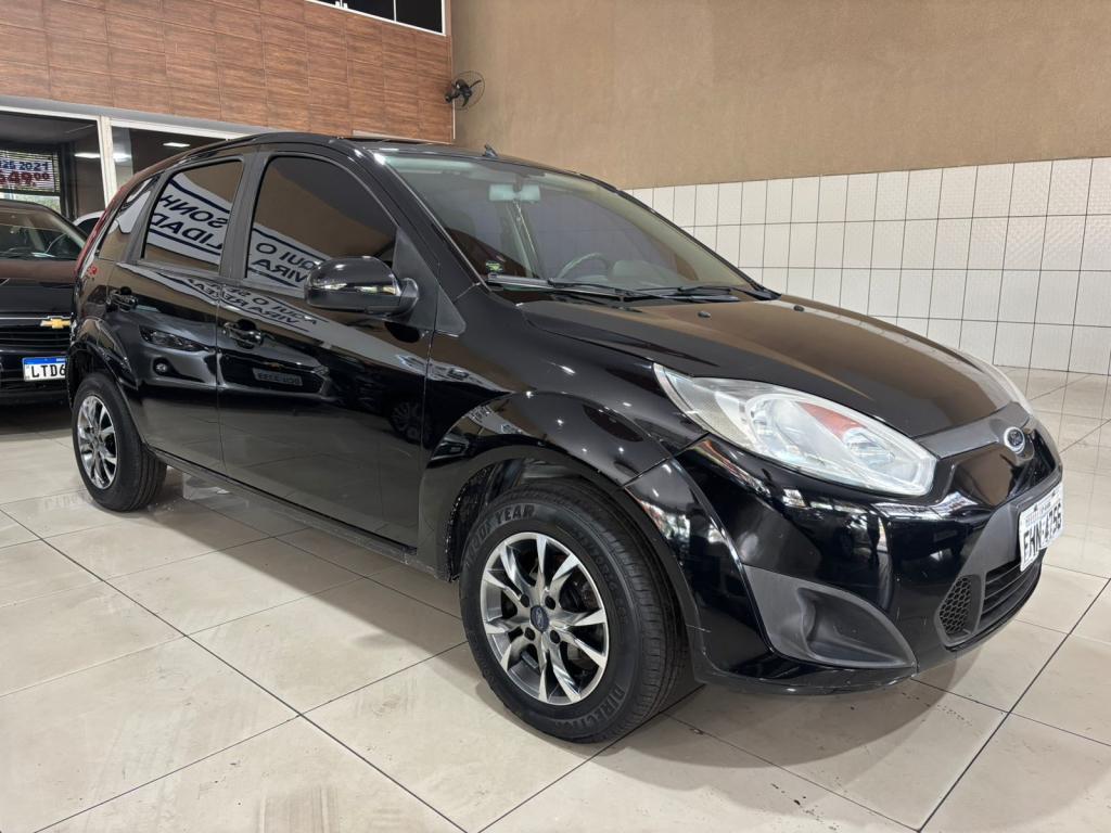 FORD Fiesta Hatch - Foto