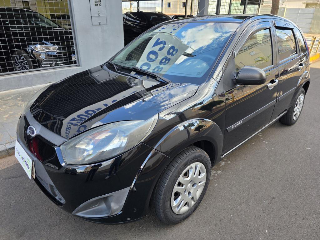 FORD Fiesta Hatch - Foto