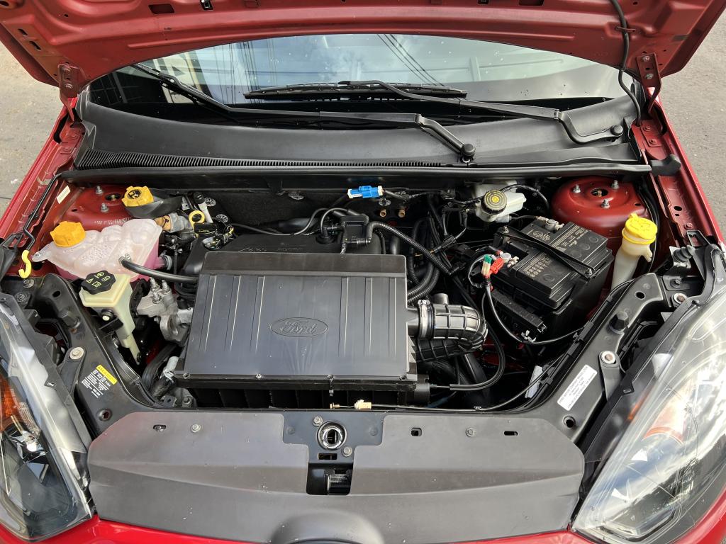 FORD Fiesta Hatch - Foto