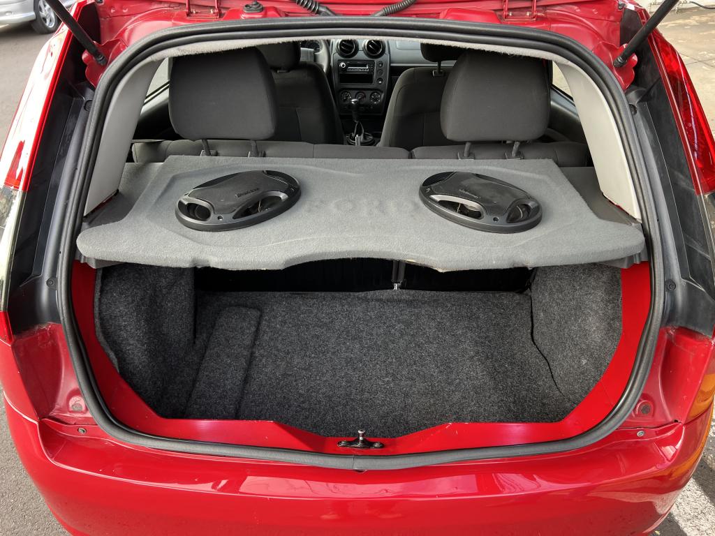 FORD Fiesta Hatch - Foto