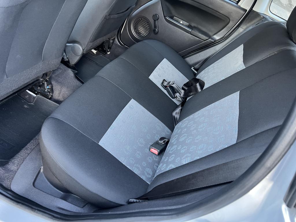 FORD Fiesta Hatch - Foto