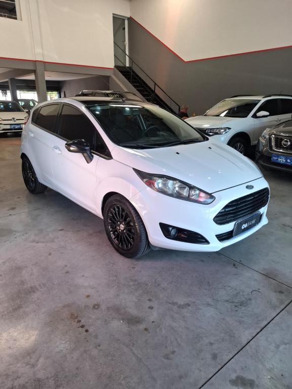 FORD Fiesta Hatch - Foto