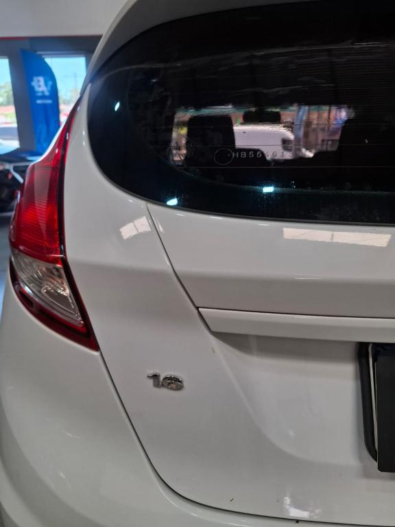 FORD Fiesta Hatch - Foto