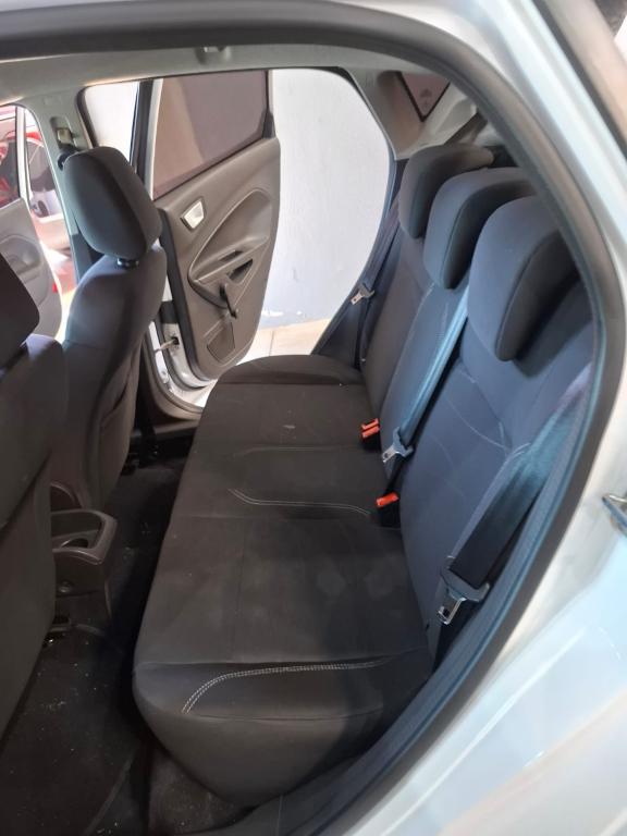 FORD Fiesta Hatch - Foto