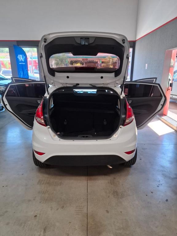 FORD Fiesta Hatch - Foto