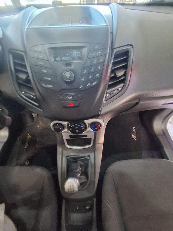 FORD Fiesta Hatch - Foto