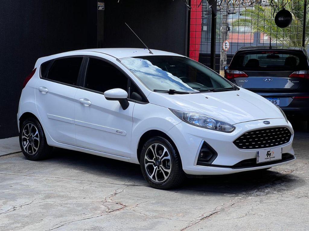FORD Fiesta Hatch - Foto