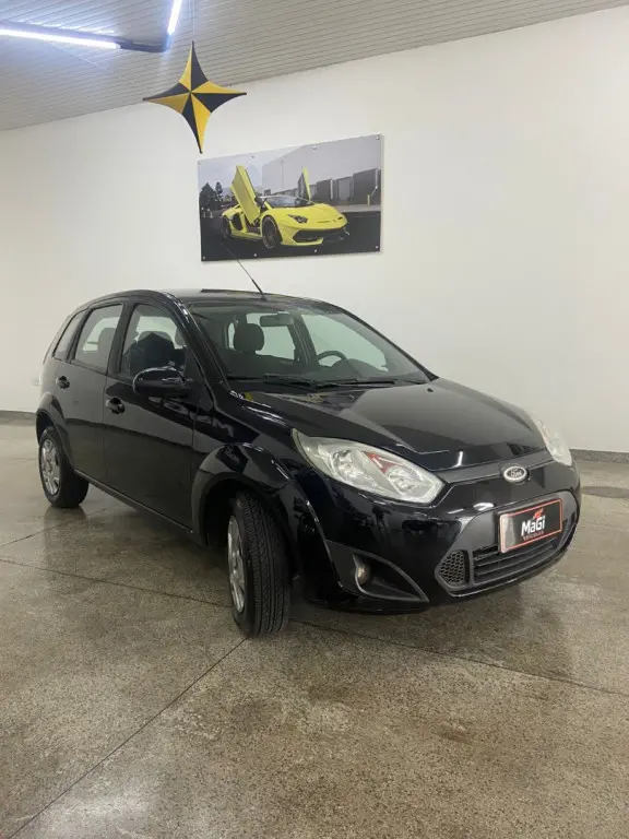 FORD Fiesta Hatch - Foto