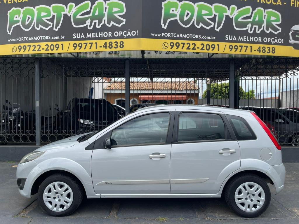 FORD Fiesta Hatch - Foto