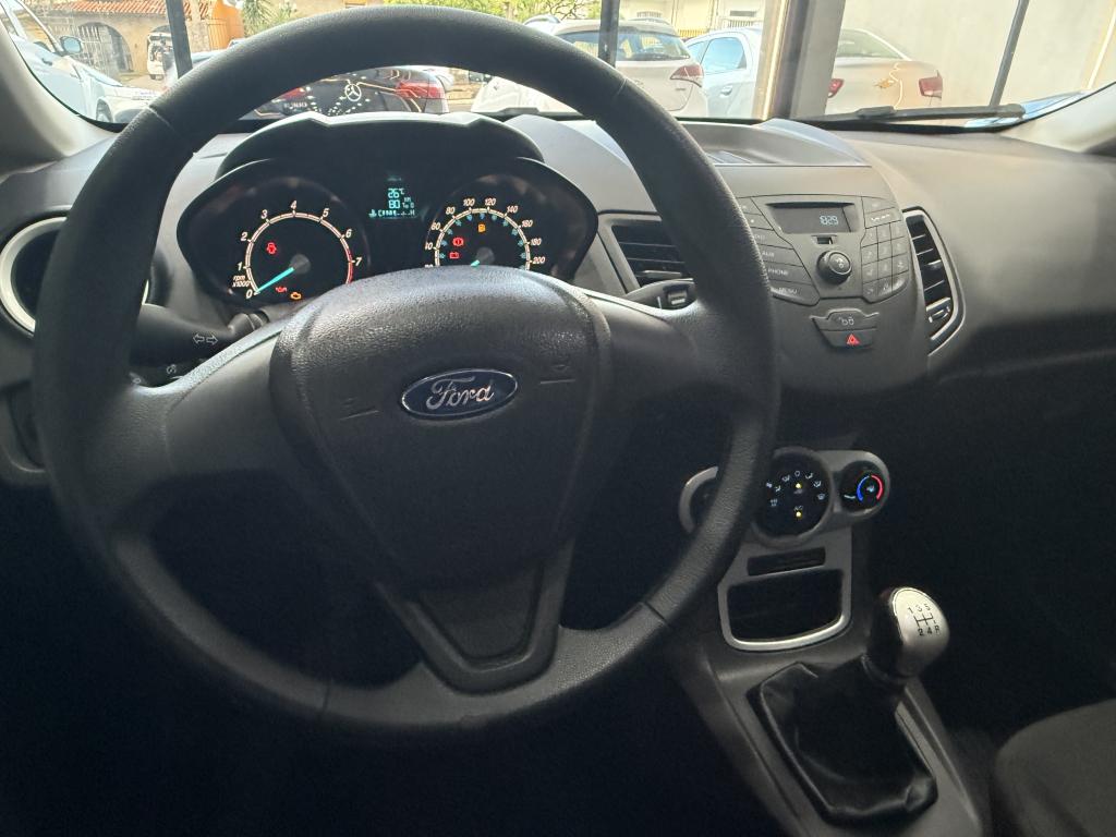 FORD Fiesta Hatch - Foto