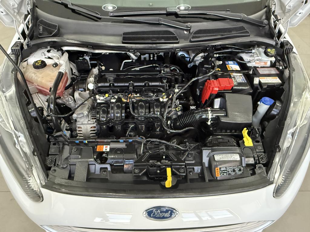 FORD Fiesta Hatch - Foto