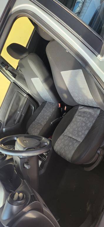 FORD Fiesta Hatch - Foto