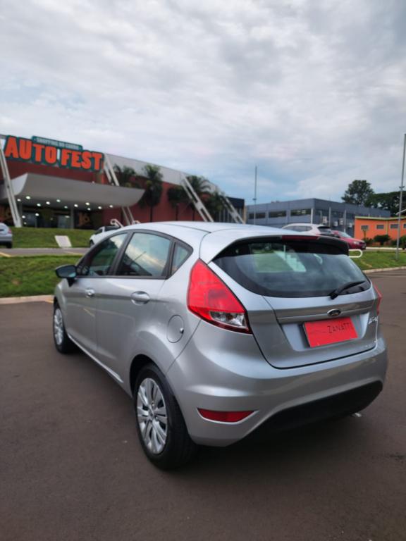 FORD Fiesta Hatch - Foto