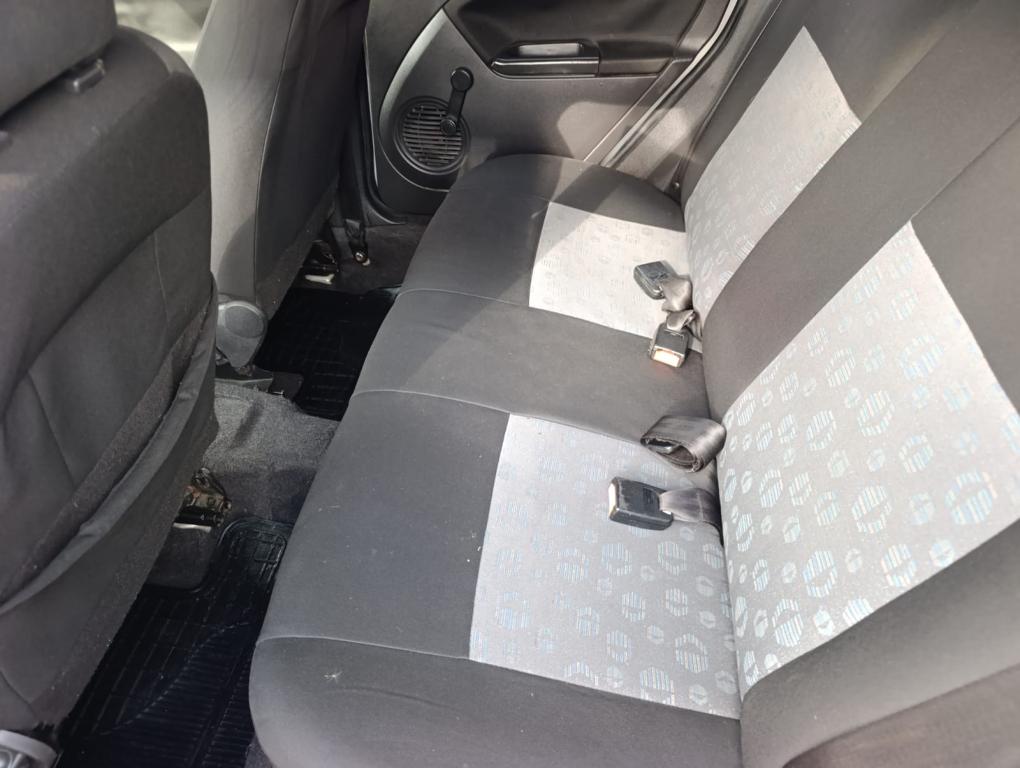 FORD Fiesta Hatch - Foto