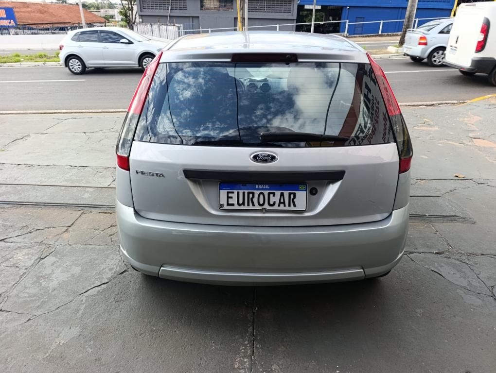 FORD Fiesta Hatch - Foto