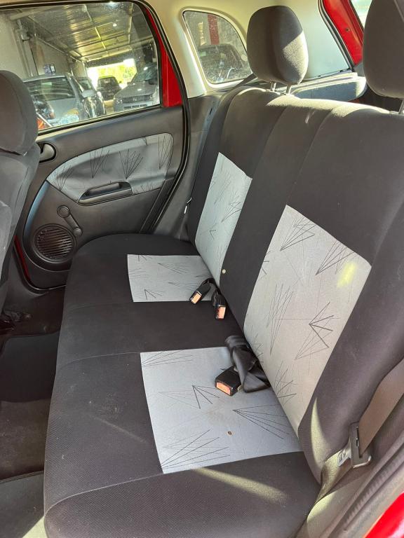 FORD Fiesta Hatch - Foto