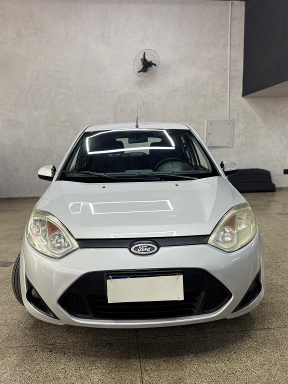 FORD Fiesta Hatch - Foto