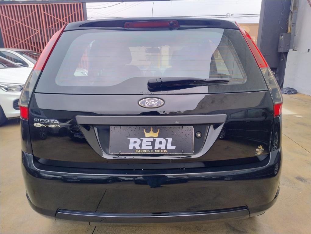 FORD Fiesta Hatch - Foto