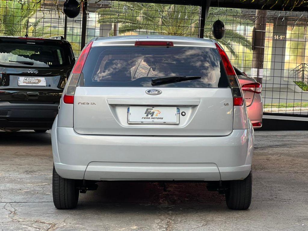 FORD Fiesta Hatch - Foto