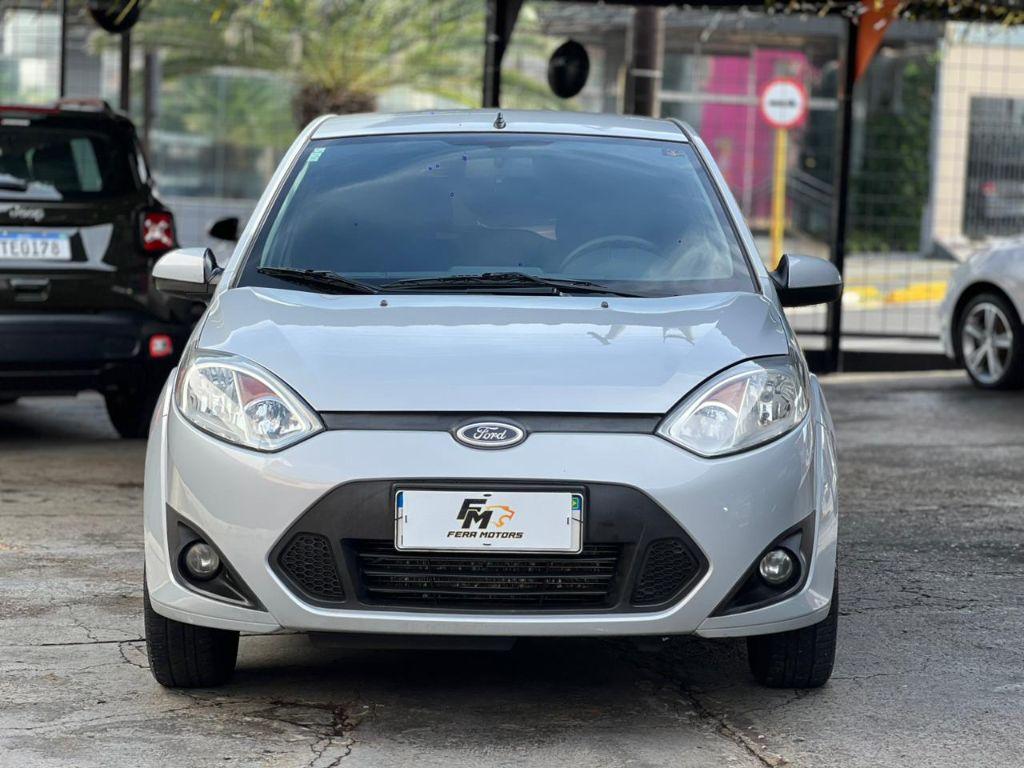 FORD Fiesta Hatch - Foto