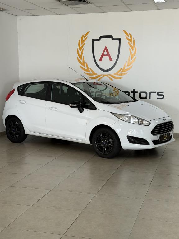 FORD Fiesta Hatch - Foto