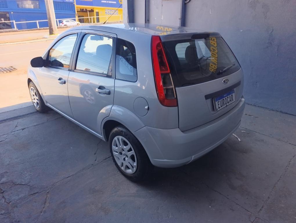 FORD Fiesta Hatch - Foto