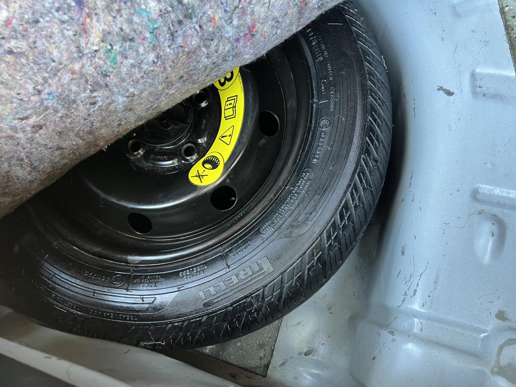 FORD Fiesta Hatch - Foto